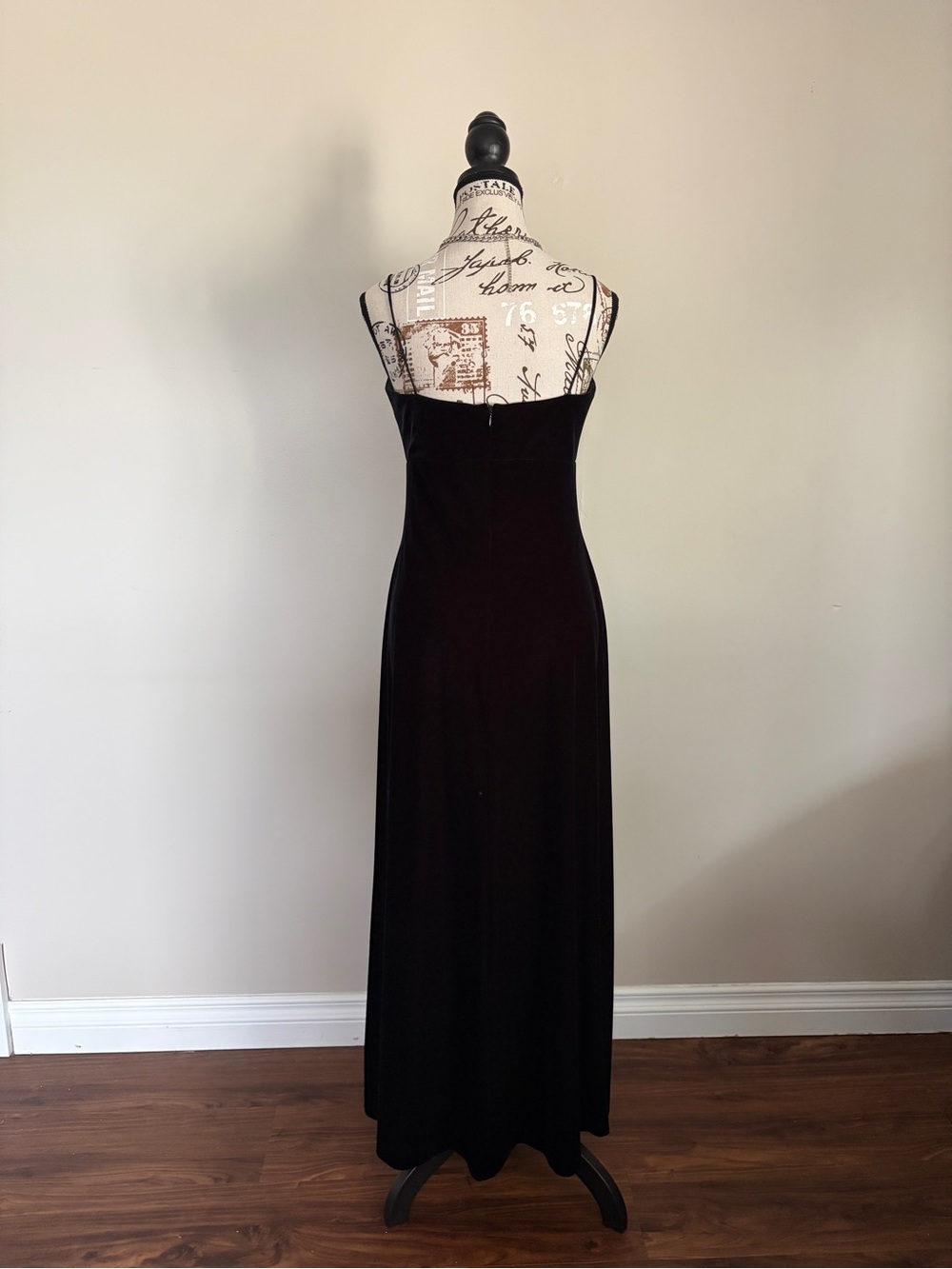 90s Vintage Black Velvet Goth Grunge Maxi Dress Spaghetti Strap | Morticia - Picture 4 of 7